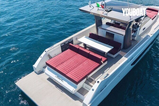 Private boat tour of the Island of Capri, Caves, Faraglioni - FAQ