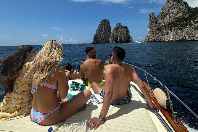 Private boat tour to Capri and Blue Grotto on Gozzo 32 ft - The Iconic Caprese Highlights