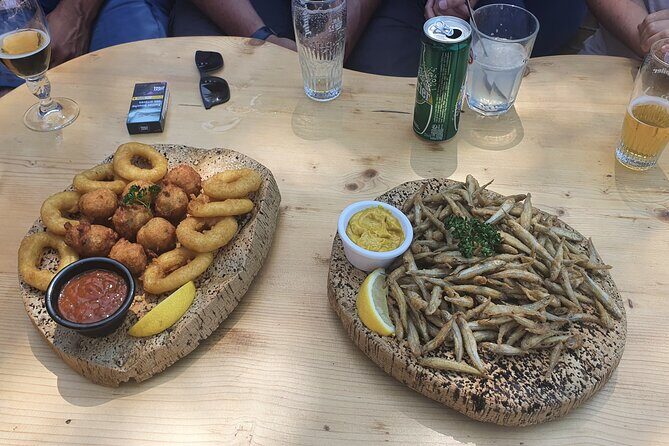 Private boat trip around the island of Port Cros. - The Price and Its Value