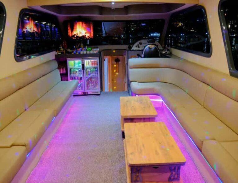 Private Bosphorus Yacht Tour Istanbul - Who Will Love This Tour?