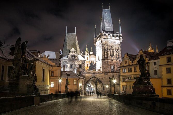 Private Car Transfer from Vienna to Prague with 2h of Sightseeing - What to Expect During the Journey