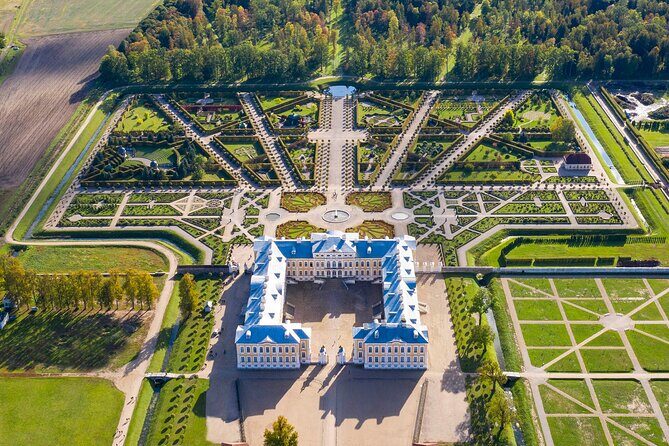Private Castle tour from Riga:Rundale, Bauska+Hill of Crosses(LT) - Who Will Love This Tour?