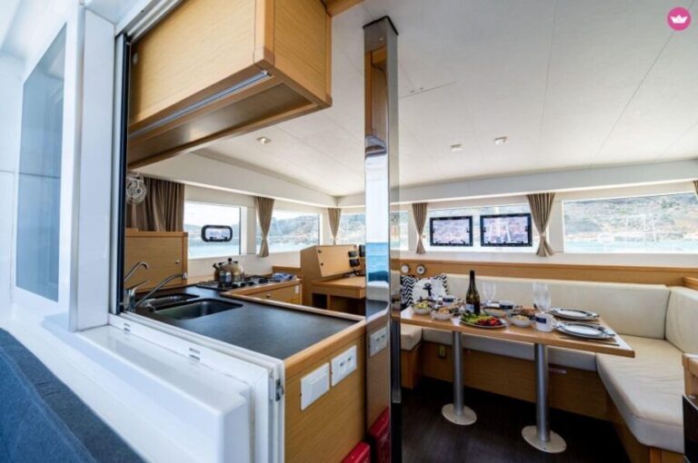 Private Charter to Comino & Surroundings - An Honest Look: Pros and Cons