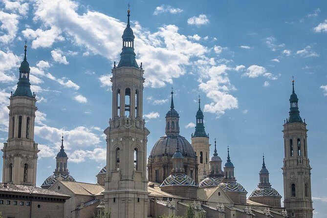 Private City Tour of Zaragoza with driver & official tour guide w/ Hotel pick up - The Itinerary: What You Might See