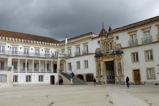 Private Cultural Tour Aveiro and Coimbra from Porto - Coastal and Scenic Views at Farol da Barra
