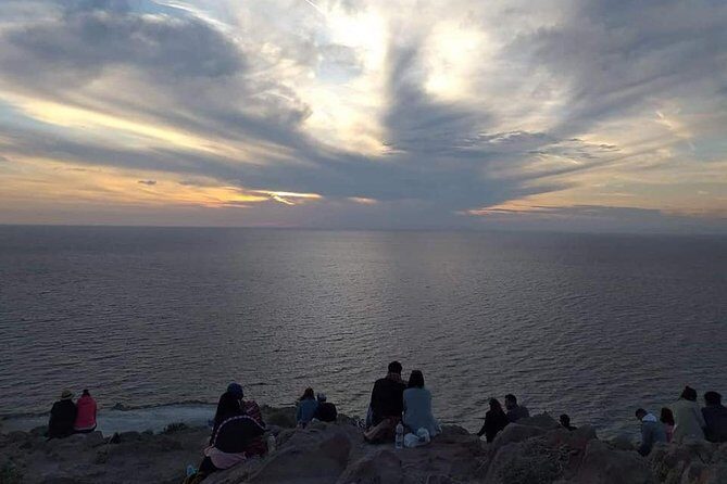 Private Custom Tour : Santorini Half day 5 hours ( morning or afternoon ) - Who Should Consider This Tour?