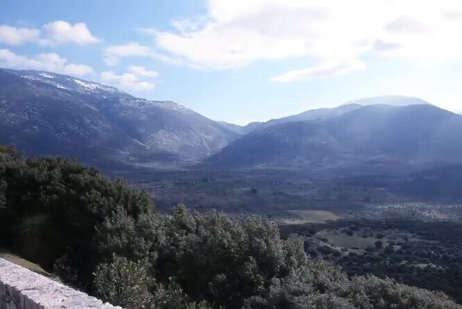 Private Delphi tour with a Pickup - What Makes This Tour Stand Out?