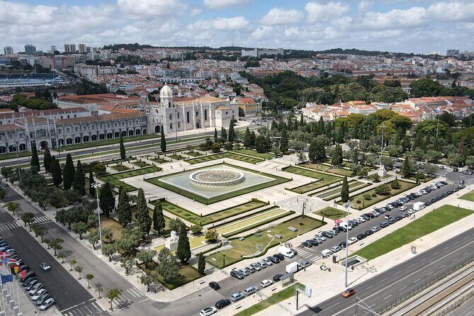 Private Eco Tuk-Tuk Tour: Lisbon Highlights & Viewpoints - Who Is This Tour Best For?