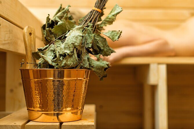Private Eco Wood Burning Sauna Bathing including Massage with Eucalyptus Leaves - The Value of This Experience