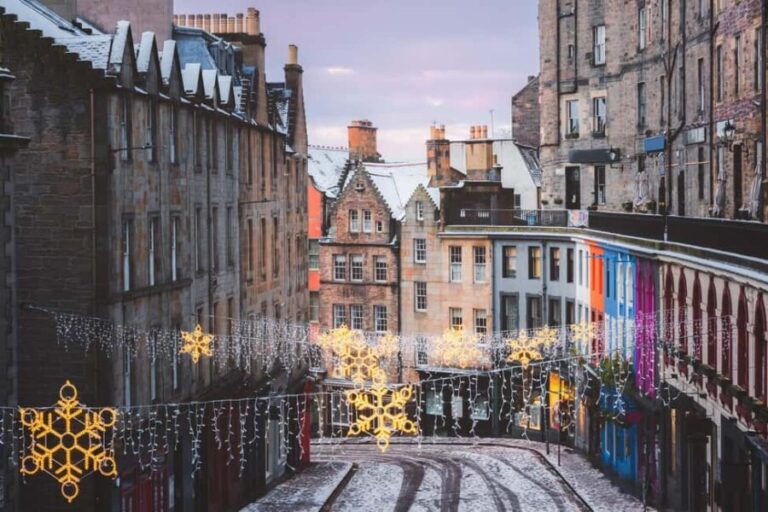 Private Edinburgh Christmas Lights & Festive Walking Tour - The Practical Aspects: Price, Duration, and Group Size