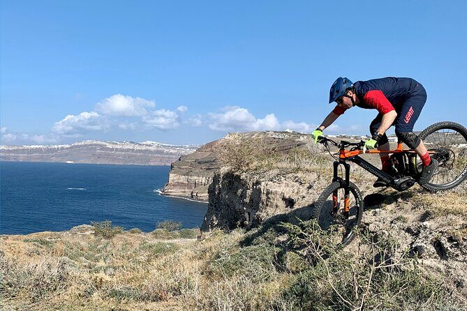 Private Electric Mountain Bike Experience and Tour in Santorini - The Ride Begins: From Local Markets to Windswept Cliffs