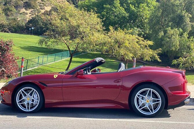 Private Ferrari California T Drive from Hollywood to Sunset Plaza - An In-Depth Look at the Hollywood Ferrari Drive