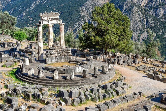 Private Full-Day Thermopylae and Delphi Tour from Athens - Who Should Consider This Tour?