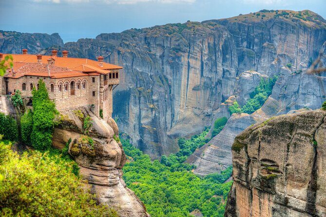 Private Full-Day Tour Around Meteora and Metsovo from Lefkada - Who Should Consider This Tour?