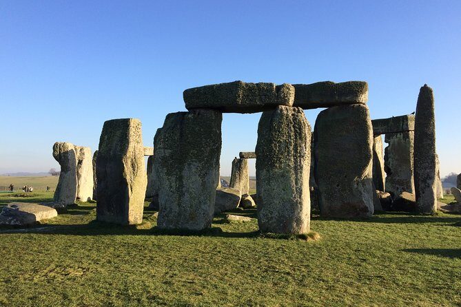 Private Full-Day Tour of Stonehenge and Bath from London - The Experience: What Makes It Stand Out?