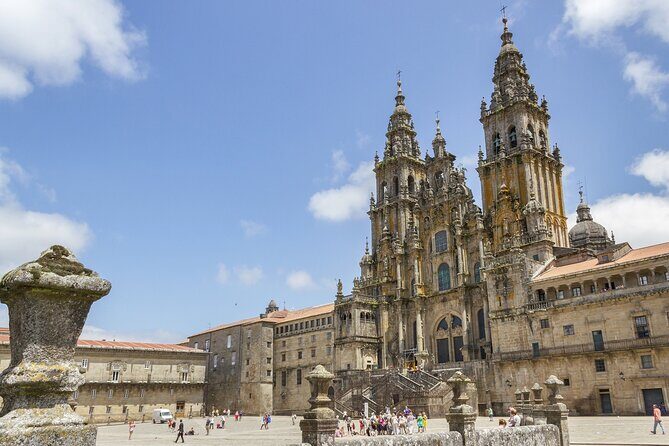 Private Gastronomical Tour in Santiago de Compostela - Analyzing the Price and Overall Value