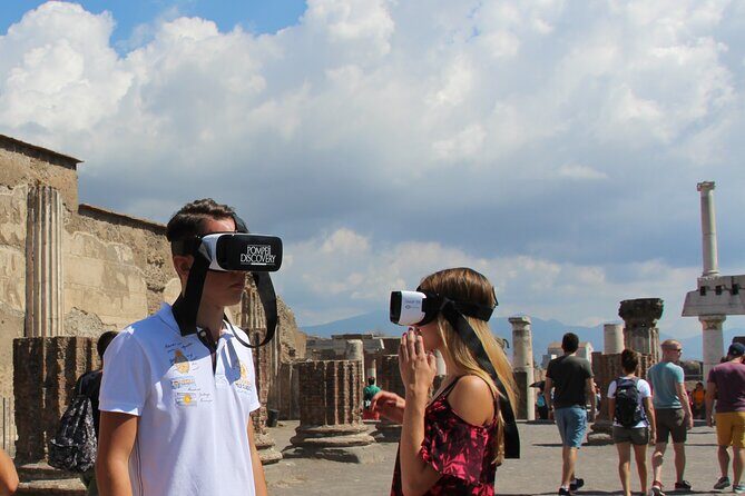 Private Guided Tour and VR Headsets in the Ancient Pompeii - Potential Drawbacks or Considerations