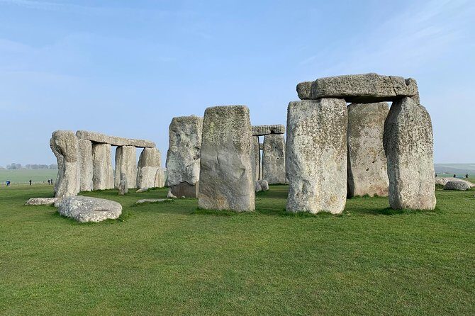 Private Guided Tour of Ancient and Magical Stonehenge - Detailed Breakdown of the Itinerary
