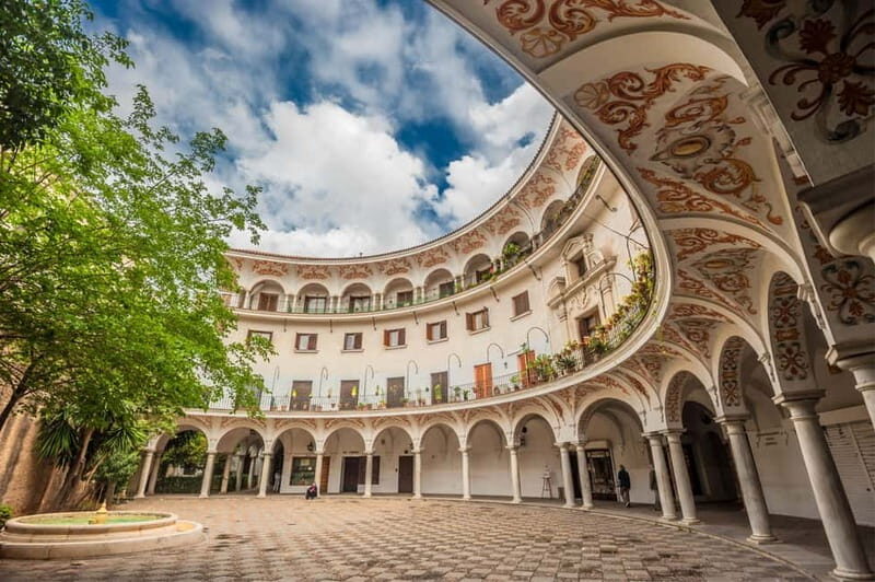 Private Guided Tour of Complete Seville and Jewish Quarter - The Experience Itself: What To Expect
