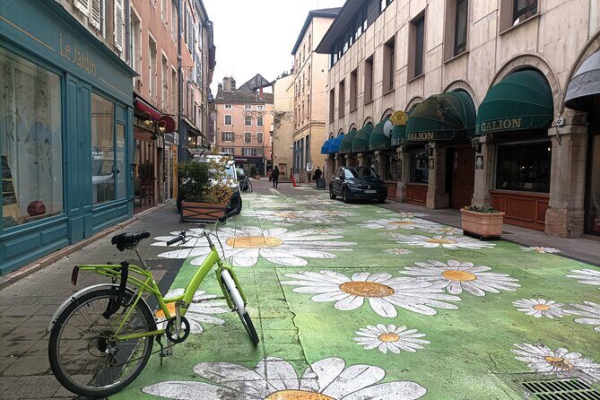 Private guided tour of Macon with your professional guide! - The Practical Details