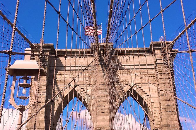 Private Guided Walking Tour of the Brooklyn Bridge and DUMBO - Brooklyn Bridge Park: The Perfect Viewpoint