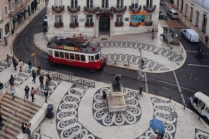 Private Half Day Tour to the City Center of Lisbon - Who Is This Tour Best For?