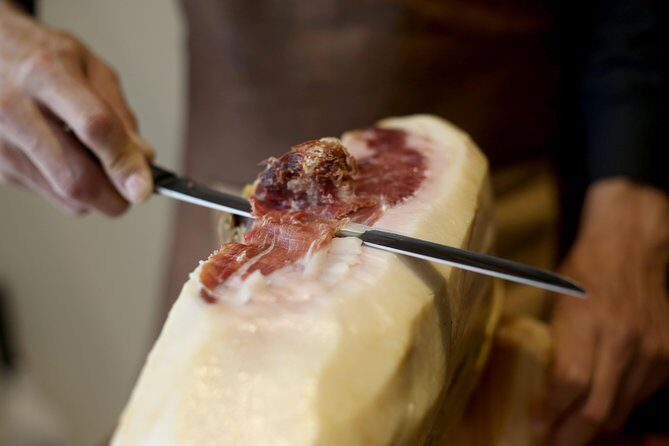 Private Lisbon Tour with Premium Portuguese Wine and Tapas Tasting - The Taste of Portugal: Wine and Tapas