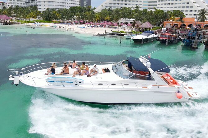 Private Luxury Yacht 55FT Rental in Cancun - Who Is This Experience Best For?