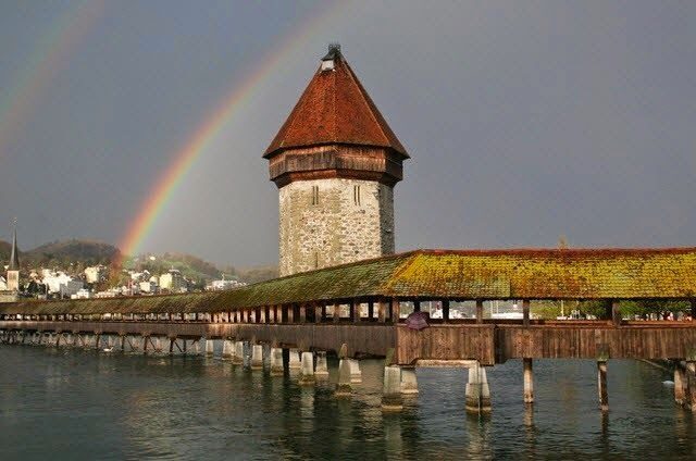 Private Medieval Walk in the Historic Centre of Lucerne - Starting Off with a Medieval Flair