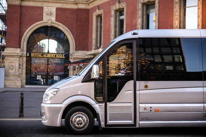Private Minibus Arrival Transfer: Heathrow Airport to Central London - Who Should Consider This Service?