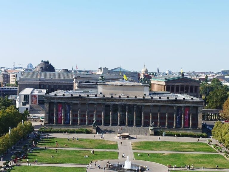 Private Minivan Tour Berlin Highlights Driver and Guide - Who Is This Tour Best For?