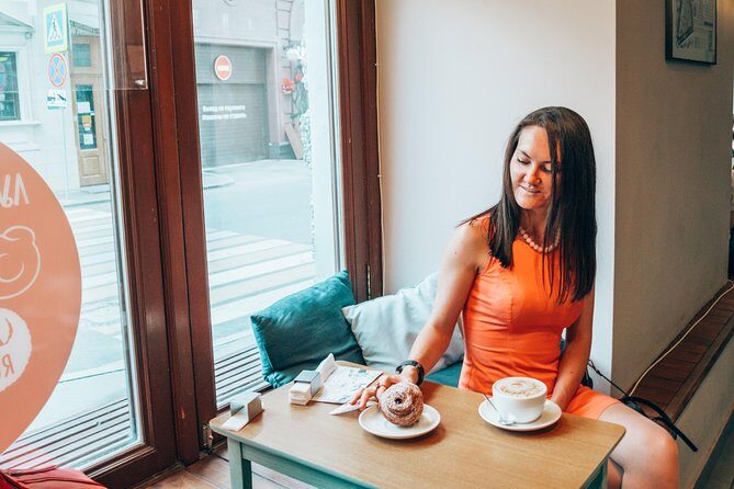 Private New York City Food Tour of East Village and Greenwich Village - The Balance Between Food and Sightseeing