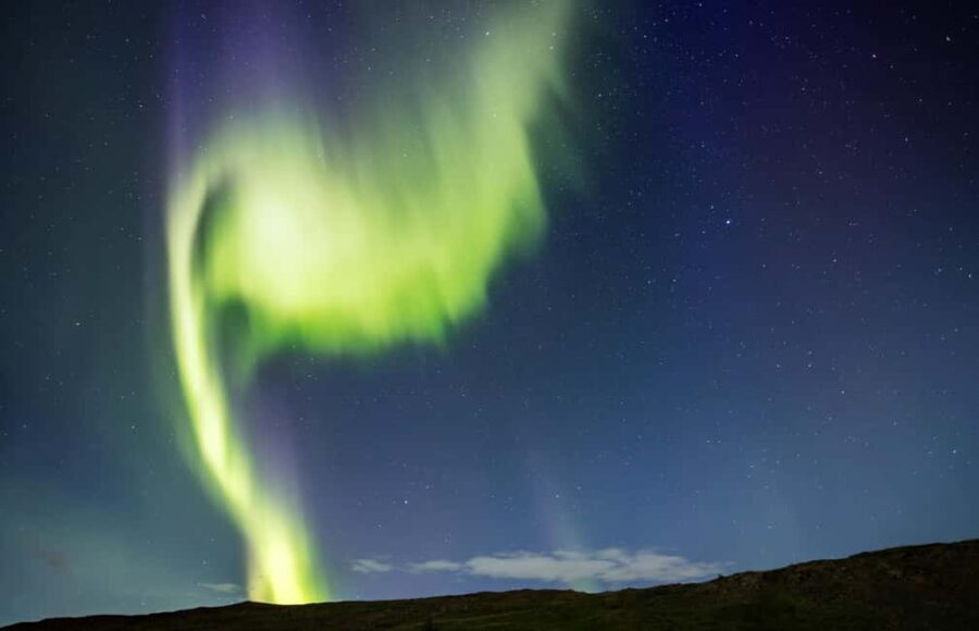 Private Northern Lights Tour with hot chocolate & sweets - Exploring the Experience in Detail