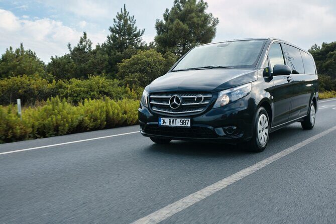 Private One-Way Transfer: Istanbul Airport  City Hotels - The Experience in Practice