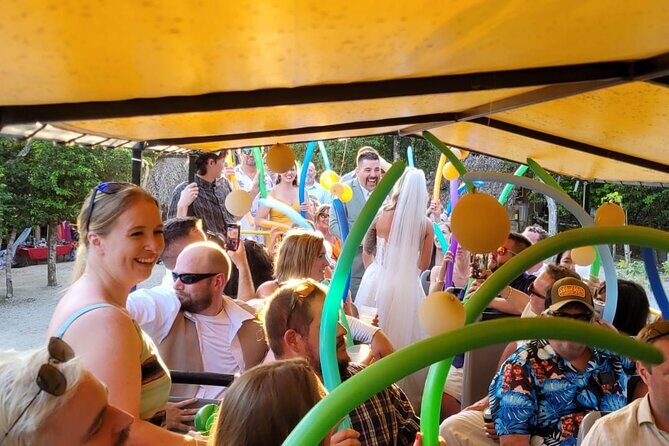 Private Party Bus Experience in Cancun - The Experience’s Pros and Cons