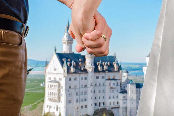 Private Photo Session with a Local Photographer in Basel - The Photographer and Meeting Point