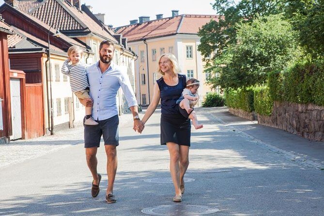 Private Photo Session with a Local Photographer in Stockholm - FAQ: Common Questions About the Private Photo Session