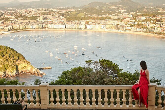 Private Photo Session with a Professional in San Sebastián - What Past Travelers Say