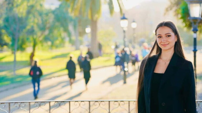 Private Photo Tour in the Old Heart of Barcelona - The Photography Experience: What You’ll Receive