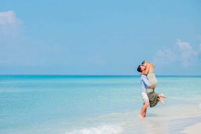 Private Professional Vacation Photoshoot in Virginia Beach - Who Would Love This Experience?