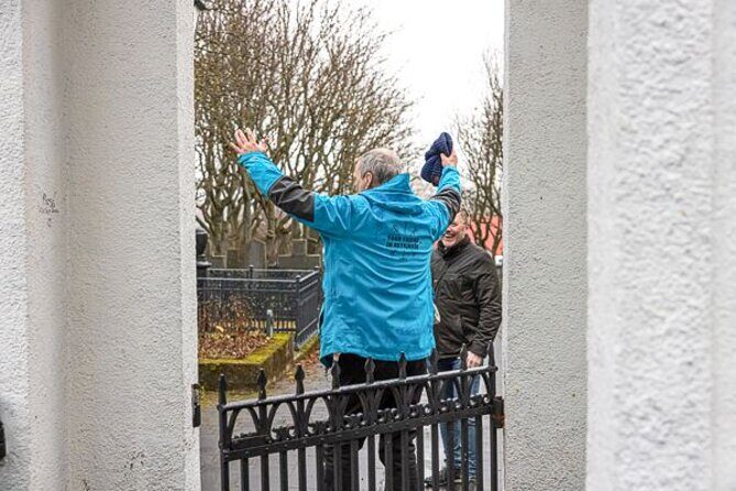 Private Reykjavik Folklore and Food Walking Tour - Diving Into Icelandic Cuisine