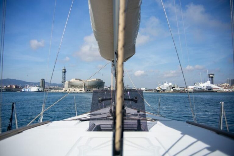Private Sailing Boat - What to Expect on Your Sailing Trip