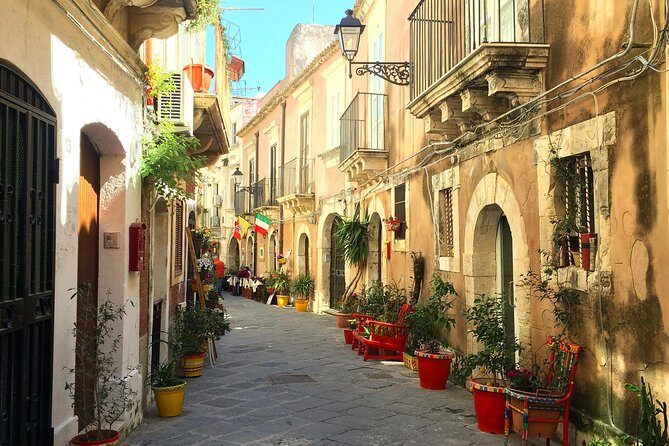 Private Syracuse Tour & light lunch in food market - Who Is This Tour Best For?