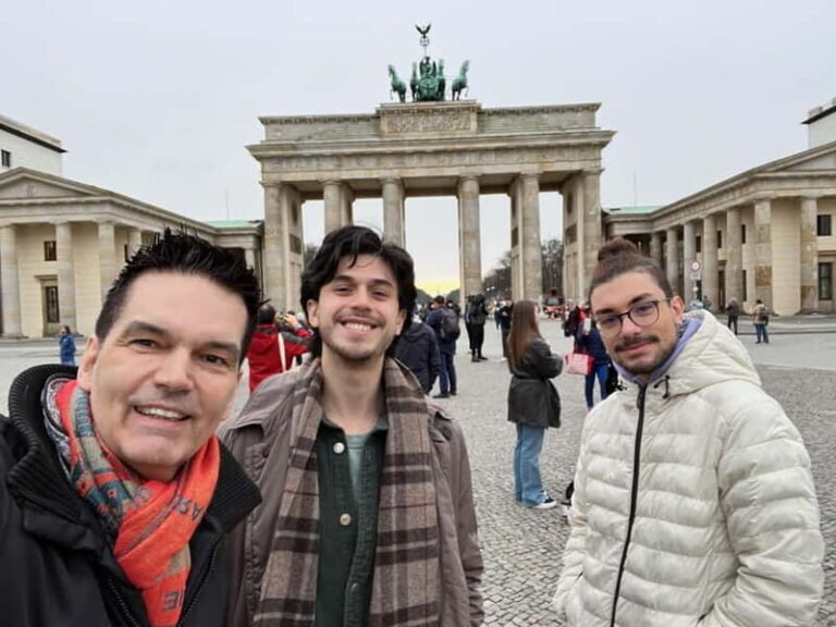 Private Taxi Tour through Berlin East and West and Kiez 4-6h - Who Is This Tour Best For?