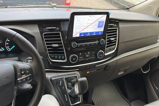 Private Taxi transfer from Barcelona Cruise port to Airport - The Booking Process and Cost