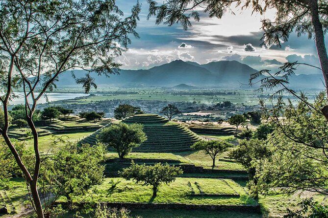 PRIVATE Tequila Valleys Tour: Pyramids, Volcanoes, Agaves&Tequila - Who Should Consider This Tour?