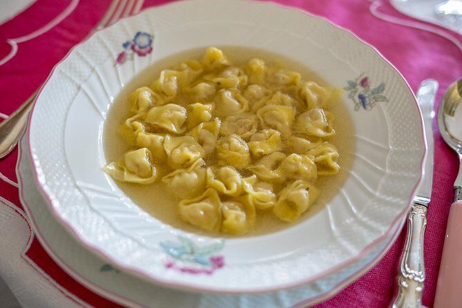 Private Tortellino Masterclass at a Cesarina's home with tasting in Bologna - What to Expect from the Tortellino Masterclass