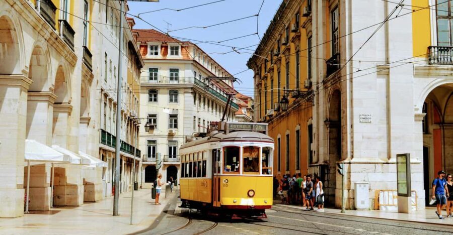 Private Tour - Customizable Full-Day Journey in Lisbon - The Itinerary: What You Might Experience