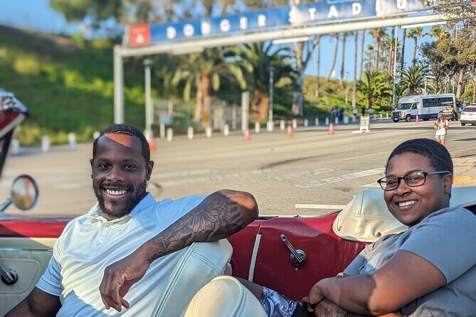 Private Tour Downtown to the Hollywood Sign in a 1965 Mustang - Is It Suitable for Everyone?