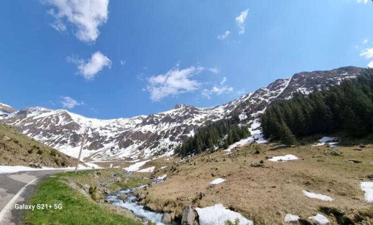 Private Tour from Bucharest: Transfagarasan Top Sights - Transportation and Timing